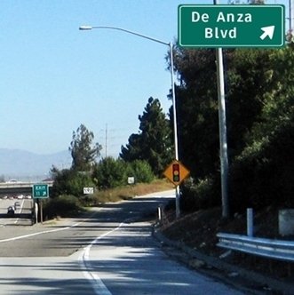CLICK to EXIT at De Anza from Highway 280 South