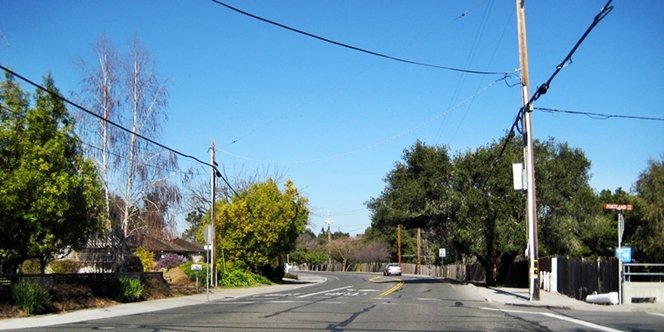 CLICK to continue: Miramonte Ave