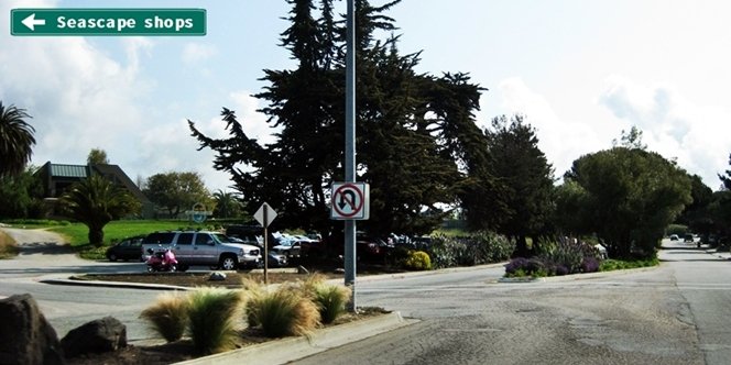 CLICK to continue: Left into Seascape Village from Seascape Blvd